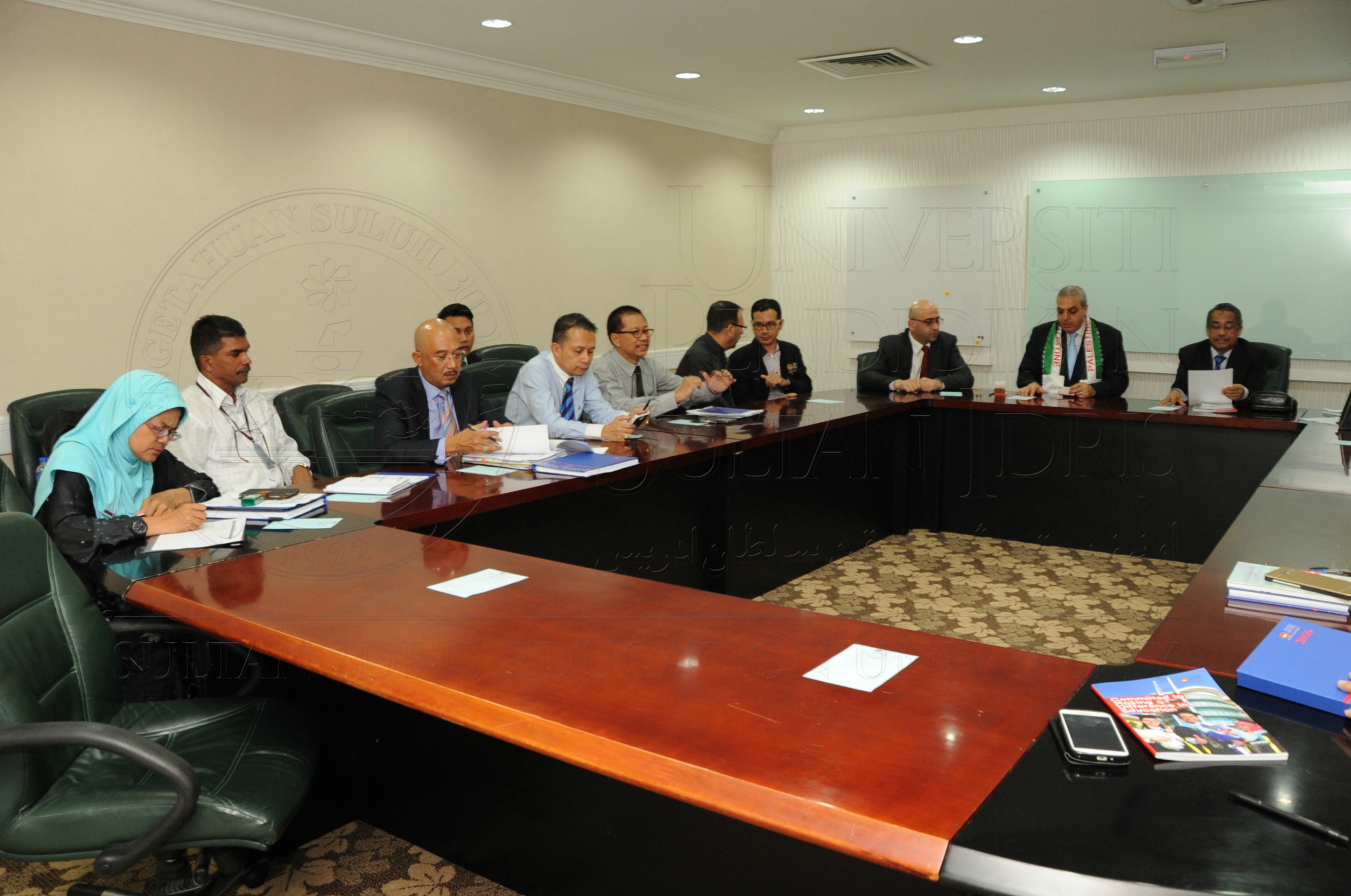 PRO 16 3 PALESTINEHAS 7621